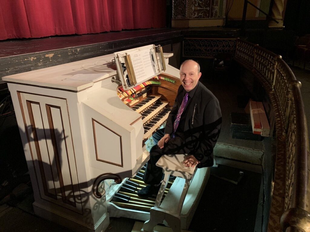 Ben Model at the Möller theatre organ at the Capitol Theater in Rome NY